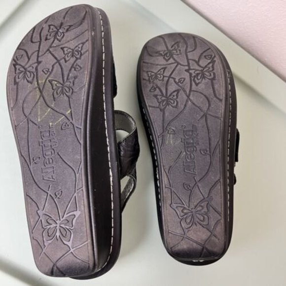 Alegria Verona Sandals Size 37 US 6.5 Black Silver Embossed Leather Sling-Back - Picture 7 of 13